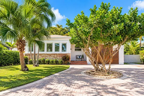 421 N Ocean Breeze