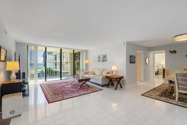 3200 S Ocean BLVD #D-301, Palm Beach, FL 33480