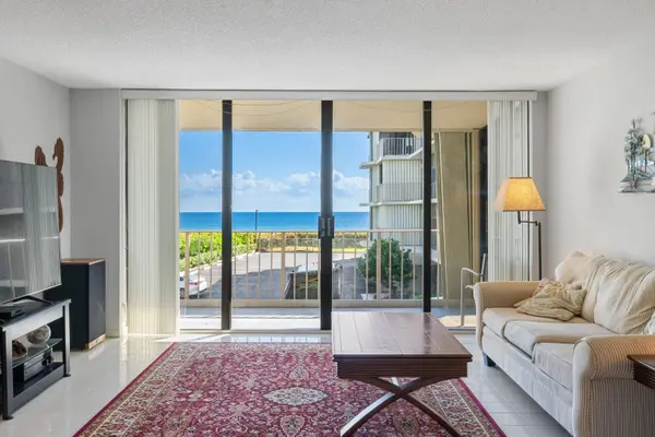 3200 S Ocean BLVD #D-301, Palm Beach, FL 33480
