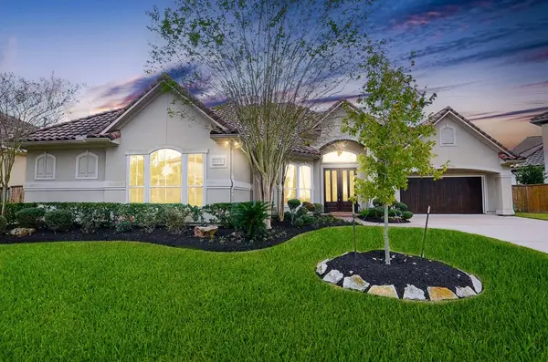 12404 Baymeadow DR, Pearland, TX 77584