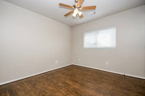 4527 Green Fawn LN, Fresno, TX 77545