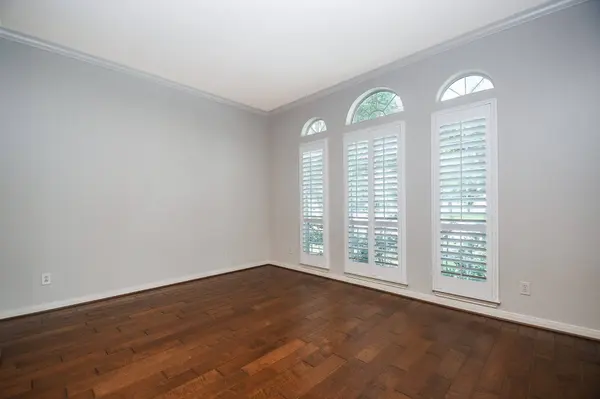 2502 Quiet Lake CT, Pearland, TX 77584