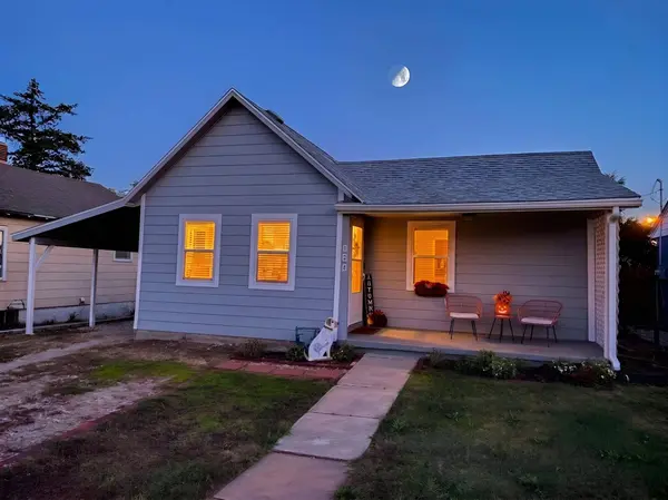 121 SE 5th