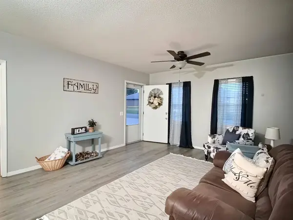 121 SE 5th, Newton, KS 67114