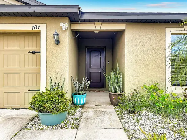 1717 CHATHAM GREEN CIR, Ruskin, FL 33570