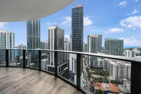 Why You Need a Realtor to Rent in Downtown Miami, Florida