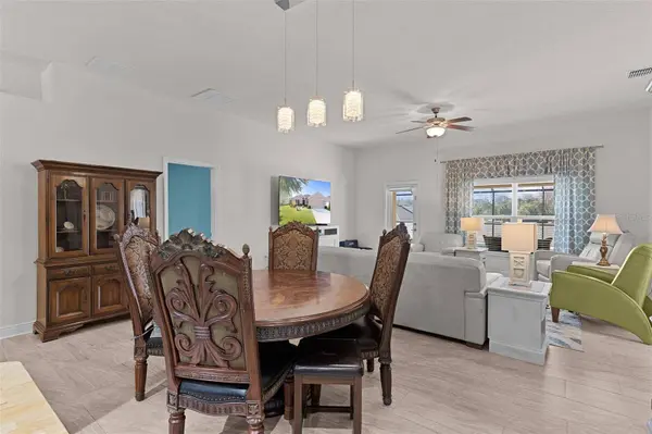 403 EDITH DR, Fruitland Park, FL 34731