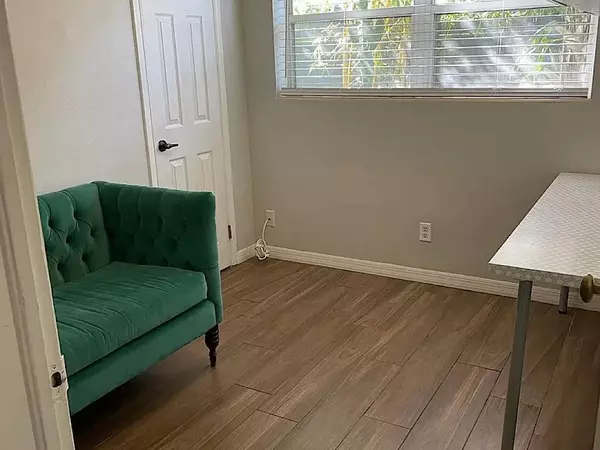 1650 14th AVE, Vero Beach, FL 32960