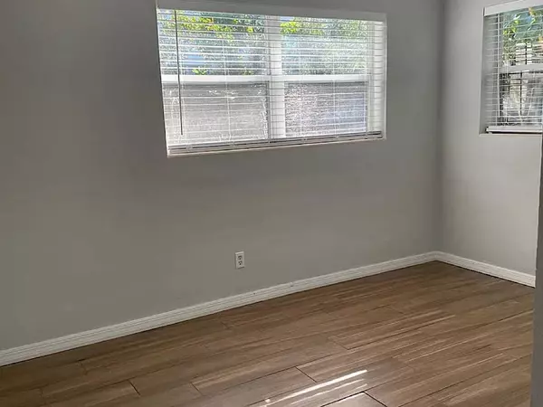 1650 14th AVE, Vero Beach, FL 32960