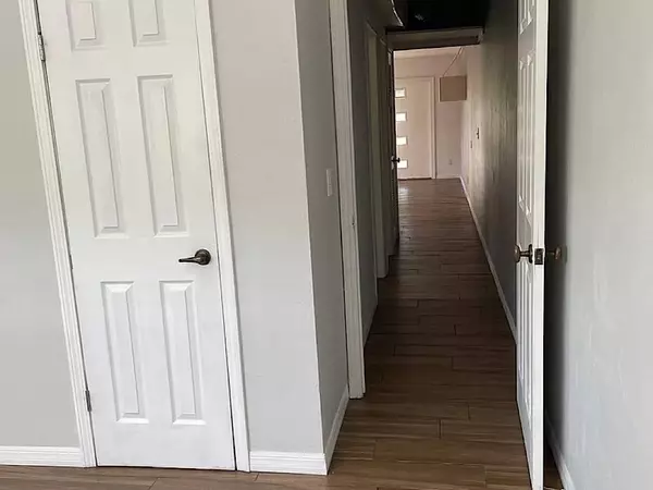 1650 14th AVE, Vero Beach, FL 32960