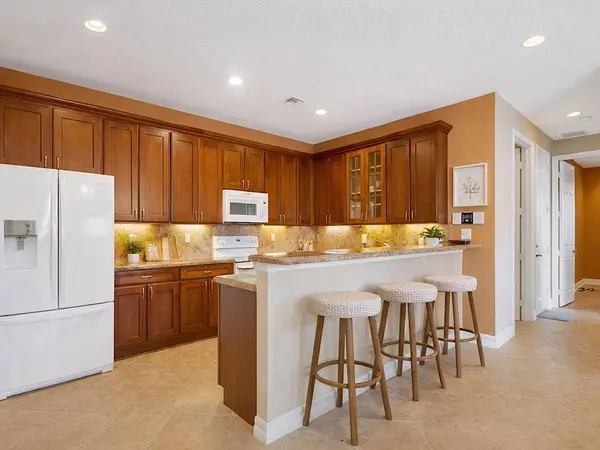 6305 Oxford CIR #101A, Vero Beach, FL 32966