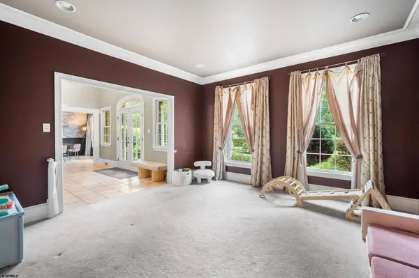 256 Aschwind Ct, Galloway Township, NJ 08205