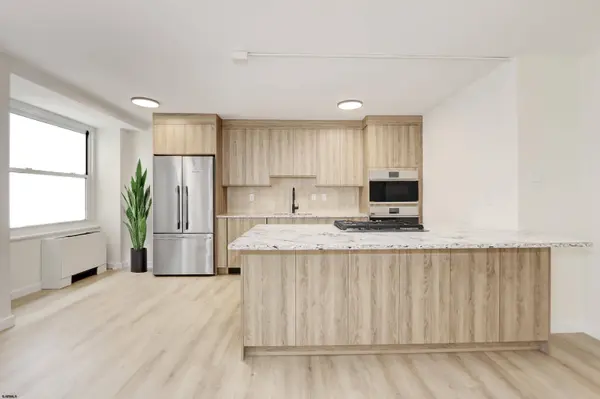 101 S Plaza Pl #601, Atlantic City, NJ 08401