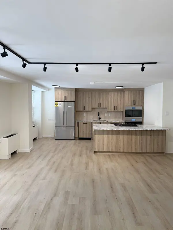 101 S Plaza Pl #601, Atlantic City, NJ 08401