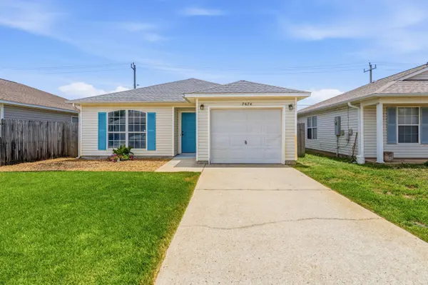 7674 Chablis CIR, Navarre, FL 32566