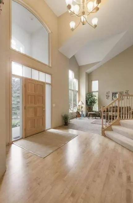8217 W 93rd Street CIR