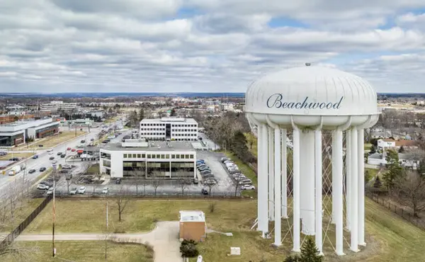 Selling in Beachwood: What to Disclose, and Why the City's Exterior Program Matters