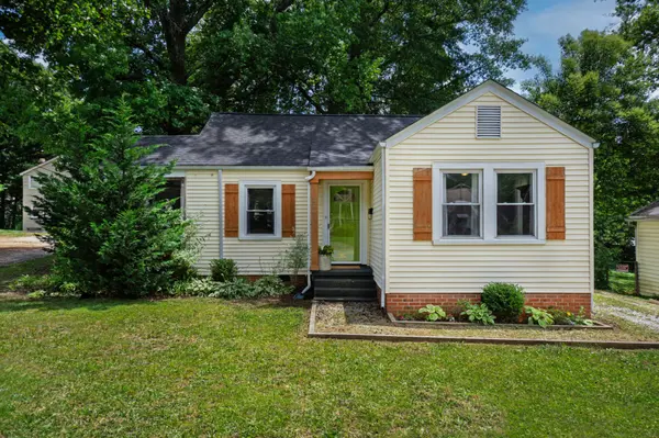 Move-Up Buyers: What Cuyahoga Falls Offers Over Your Starter Home