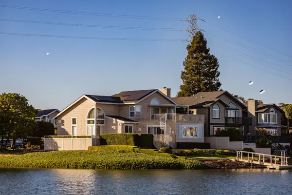 Mentor's Lakefront Luxury Market: How Erosion and Insurance Costs Factor Into the Price
