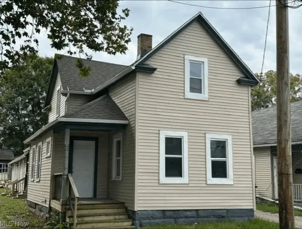 Turnkey Duplex Opportunity on Cleveland's West Side: 3233 Trowbridge Ave
