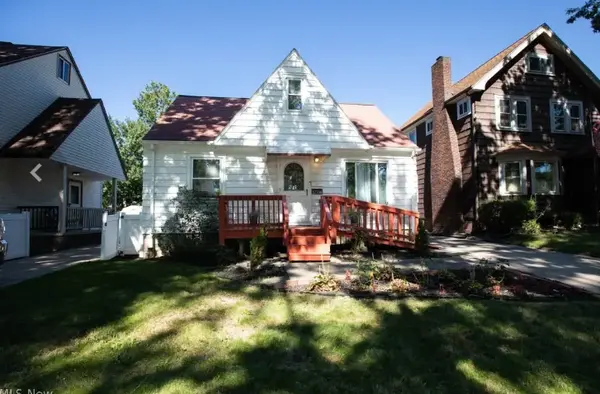 17706 Glenshire Ave., Cleveland, OH: A West Park Home That Feels Like Home