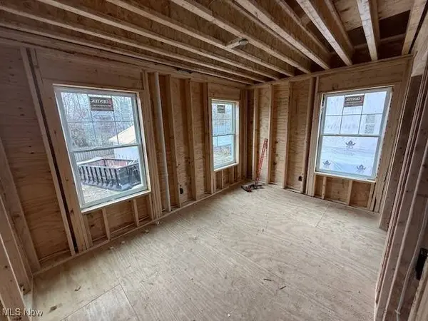 3603 Hildana RD, Shaker Heights, OH 44120