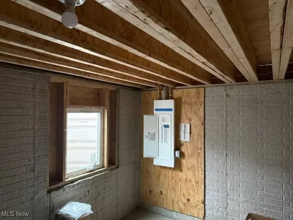 3603 Hildana RD, Shaker Heights, OH 44120