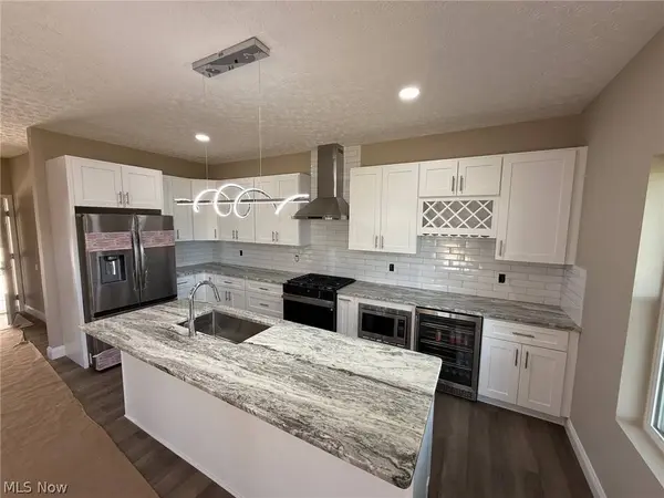 9279 Jackson ST, Mentor, OH 44060