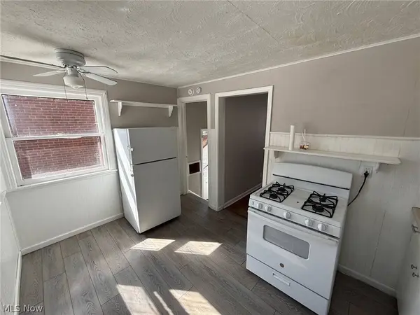 5713 South BLVD, Maple Heights, OH 44137