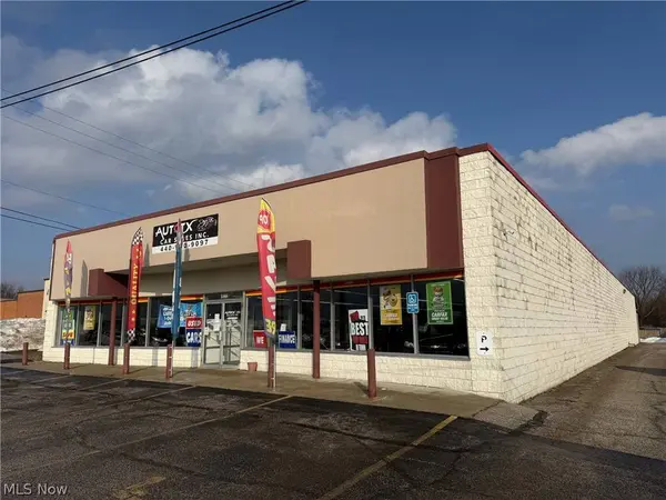 4633 Northfield RD, North Randall, OH 44128