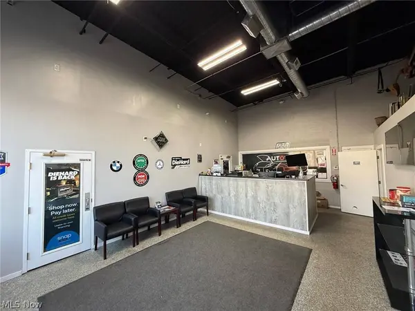 4635 Northfield RD #2, North Randall, OH 44128