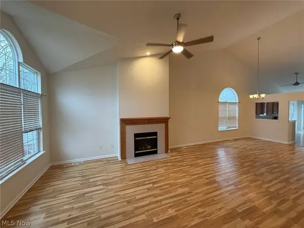 2541 Redtail CT, Twinsburg, OH 44087