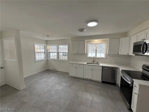 22350 S Woodland RD, Shaker Heights, OH 44122