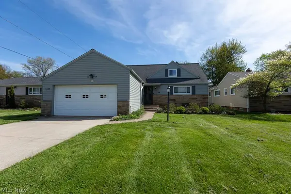 5180 Thornbury RD, Lyndhurst, OH 44124
