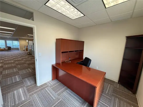 31320 Solon RD #19, Solon, OH 44139