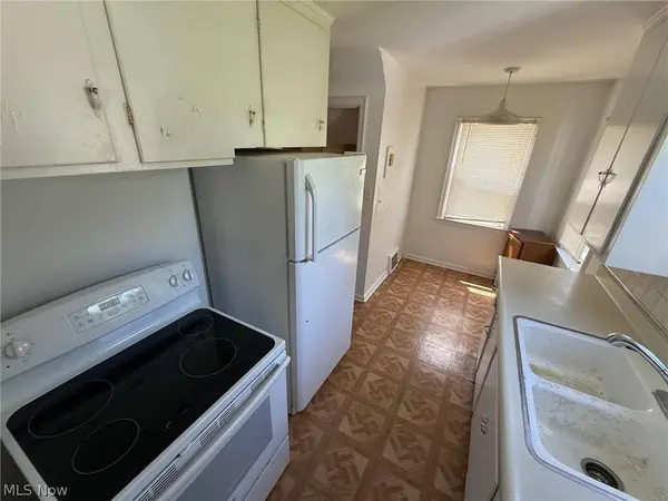 1408 Winston RD, South Euclid, OH 44121