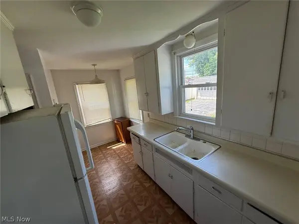 1408 Winston RD, South Euclid, OH 44121
