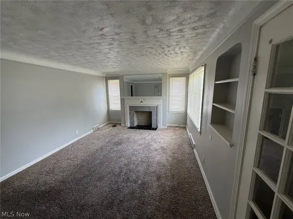 411 E 264th ST, Euclid, OH 44132