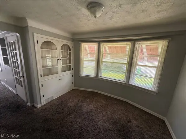 411 E 264th ST, Euclid, OH 44132