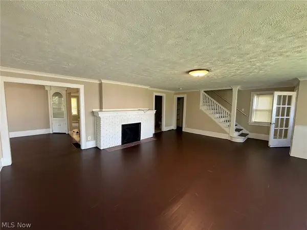 127 E 270th ST, Euclid, OH 44132
