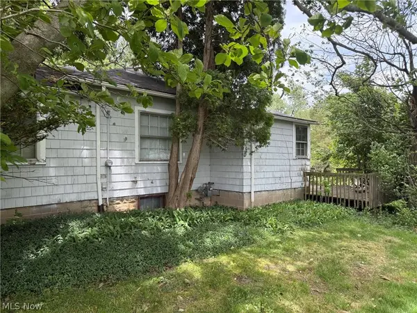 5155 Harper RD, Solon, OH 44139