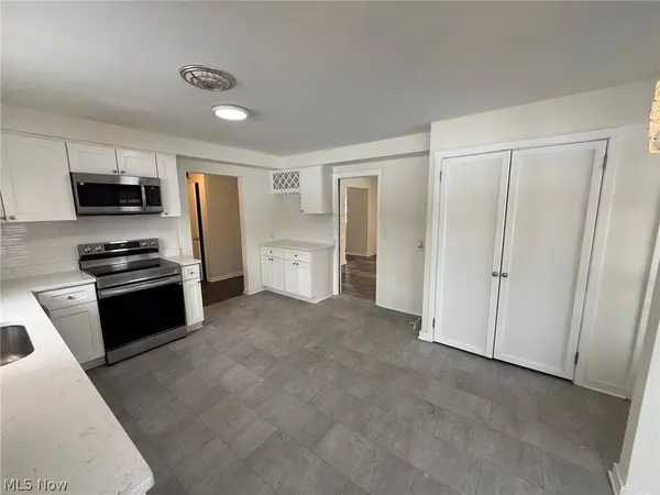 22350 S Woodland RD, Shaker Heights, OH 44122