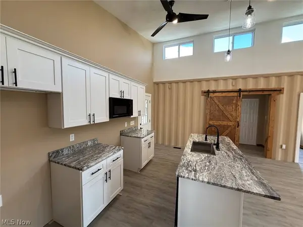 4832 E 84th ST, Garfield Heights, OH 44125