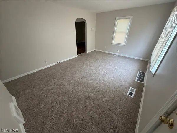 1106 Reed AVE, Akron, OH 44306
