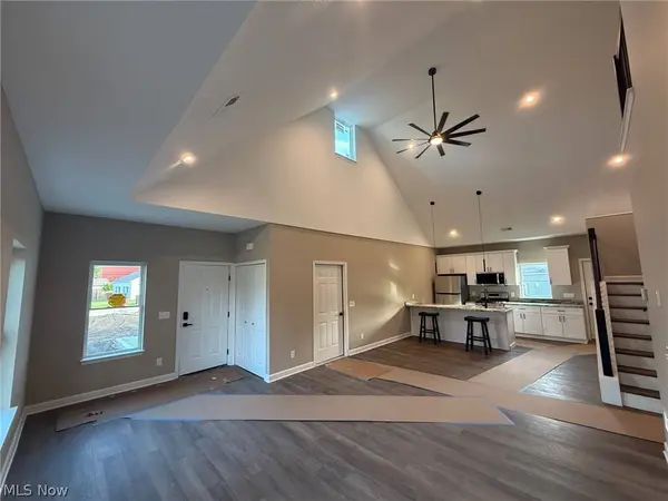 14990 Carol DR, Maple Heights, OH 44137