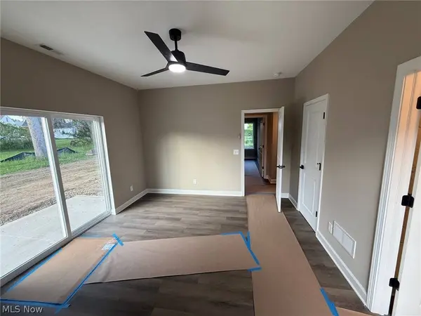 14501 Kennerdown DR, Maple Heights, OH 44137