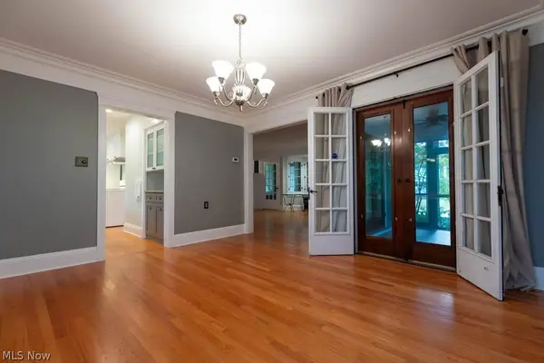 2207 Westminster RD, Cleveland Heights, OH 44118