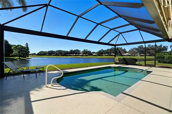 12570 Lake Run DR, Fort Myers, FL 33913