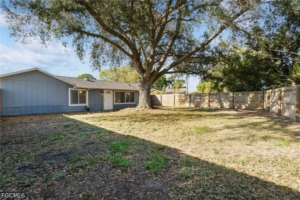 100 Contee DR, Lehigh Acres, FL 33936