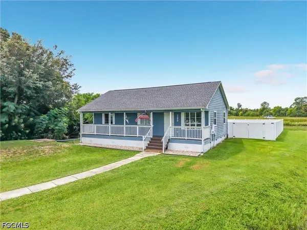 3254 Nancy CT, Lehigh Acres, FL 33971